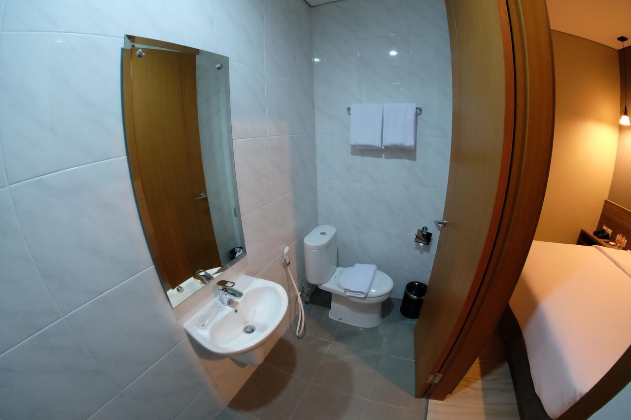 U Stay Hotel Tebet Jakarta Exterior foto